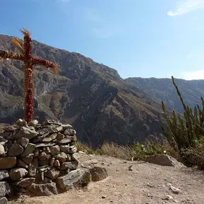 PERUANITO TAPAY