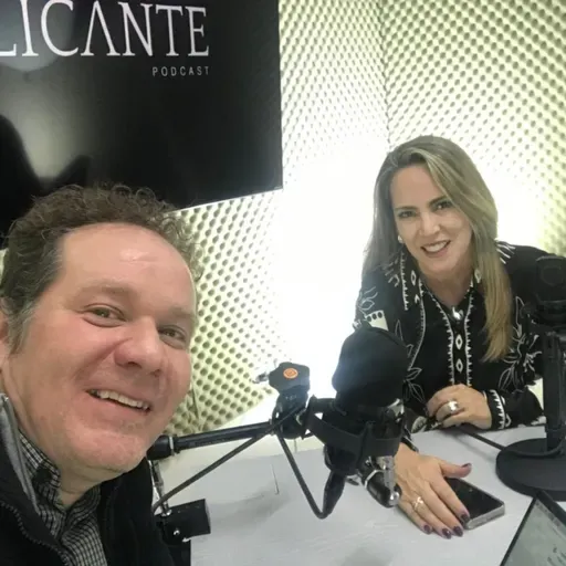 La mejor imagen pública, es una fuerte autoestima y así podrás usar lo que sea