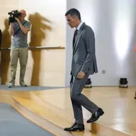 Tertulia: El poder judicial se planta ante Sánchez