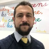 Como enseñar robótica siendo publicista y no morir en el intento.