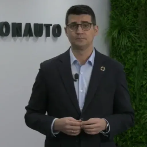 Raúl Morales. "Las mujeres compran coches de forma más racional y analítica"