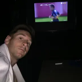 DJ just
