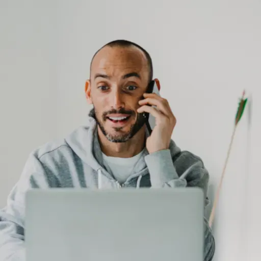 8. Gominola o Mierda. (THQYTE)