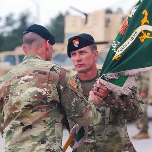 #76 | Green Beret Amputee Who Still Commands 3rd Group and Founded Gold Star Teen Adventures - Kent Solheim