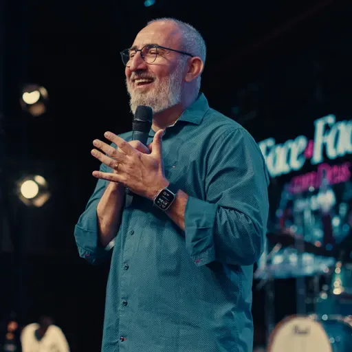 DEUS TEM UM PLANO PARA SUA VIDA.