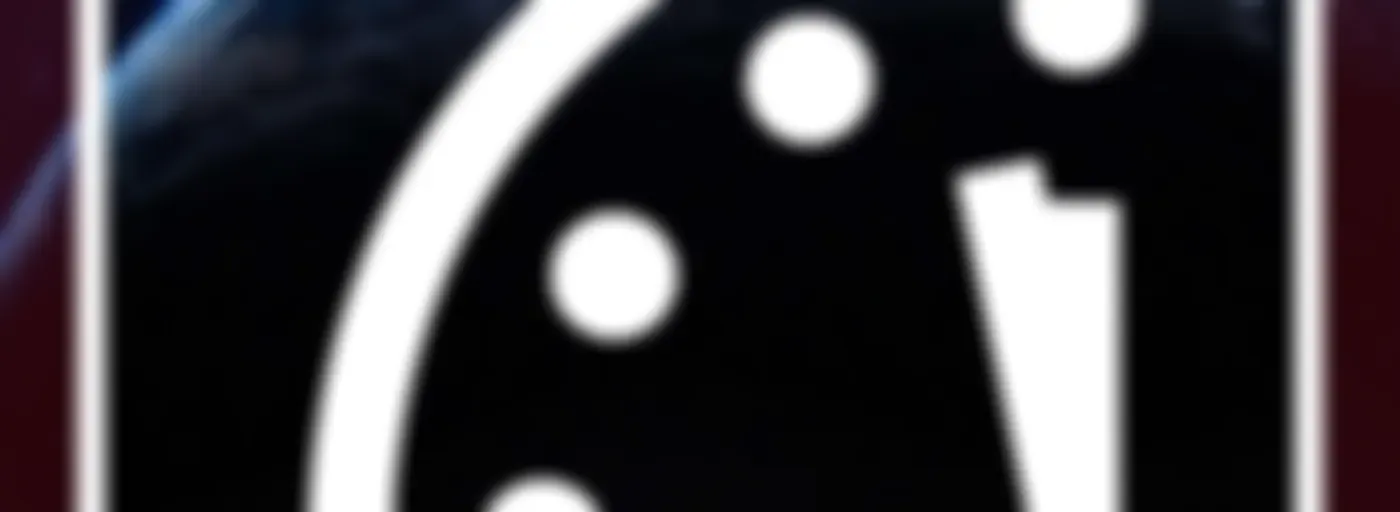 100 Segundos para la Media Noche