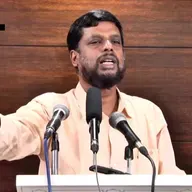 இளைஞனே இலக்கை நோக்கி வா! எம்.ஐ.சுலைமான்