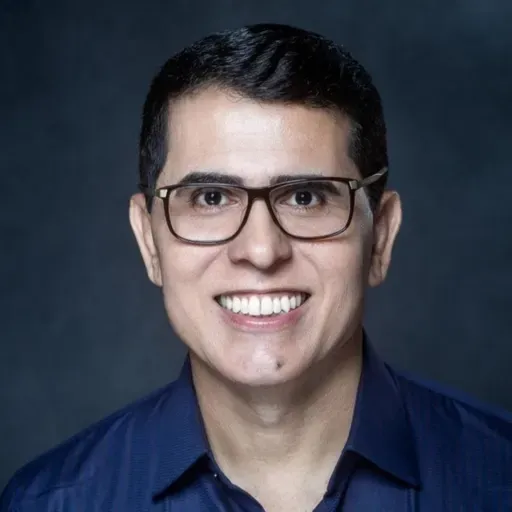 151 - Parte 1 "O homem no mundo, Deus no cotidiano" Parte 1 - Haroldo Dutra Dias