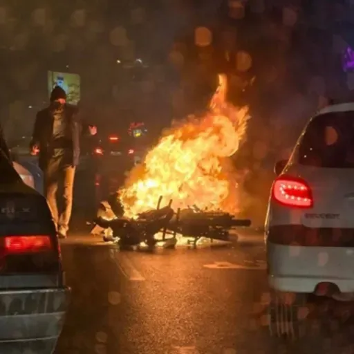 خامنه‌ای؛ سراسیمگی در هفتمین روز قیام