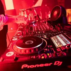 COCA DJ