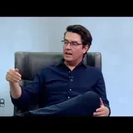 04/06/2025 - Qual é a estratégia de comunicação da Loft? | Mate Pencz, CEO da Loft