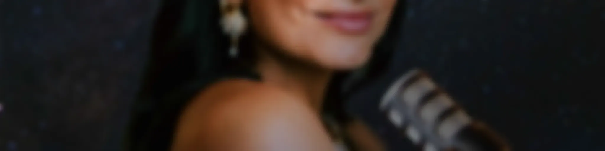 LA MAGIA DEL CAOS con Aislinn Derbez