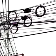 La Brújula de la Economía: El impacto económico del apagón eléctrico 