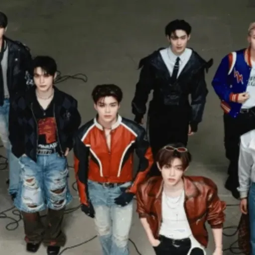 ZeroBaseOne extended their activities only two months as contracts expired