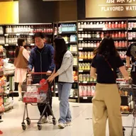 Chinese economy shows resilience with steady growth in April