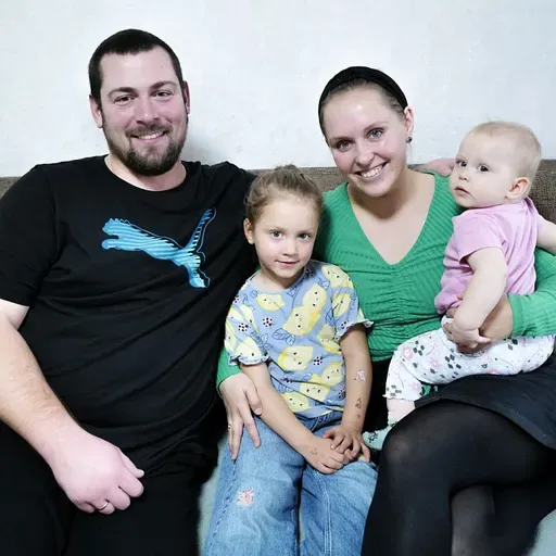 Laiks kopā ar meitām nav izaicinošs, bet pārteigumu pilns. Stāsta Evita un Valters Freiji