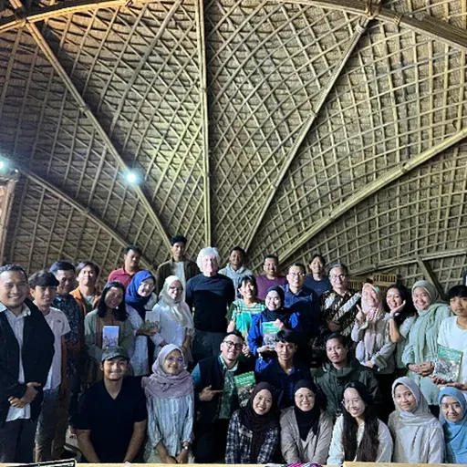 Farabi Fakih and Fathun Karib: Indonesian Ecological Thinking