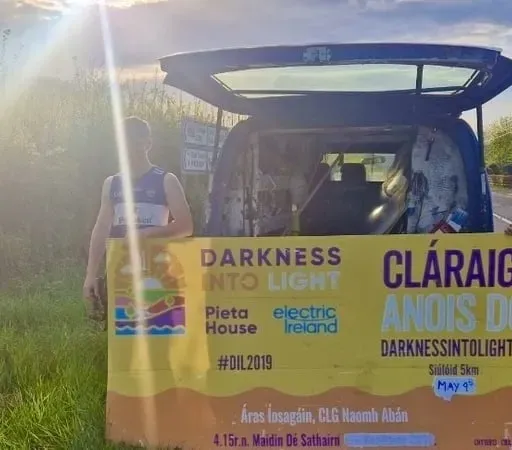 Dara Ó hÉalaithe, ó choiste I dtreo an tsiúlóid i mBaile Bhúirne.