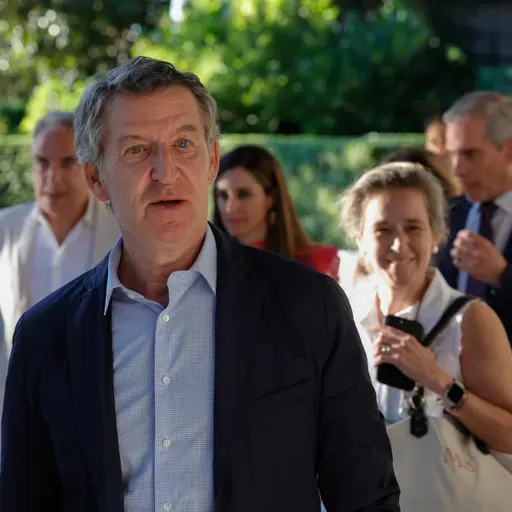 Tertulia: El PP apuesta por gobernar sin Vox