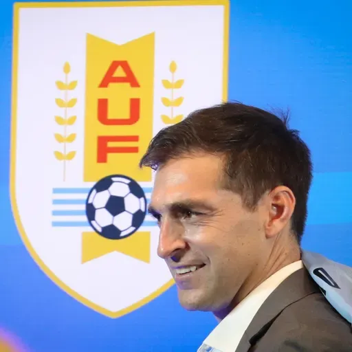 Diego Alonso: “La clave es potenciar a nuestros jugadores”