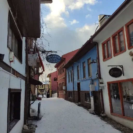 Bölüm 6 - Tanışma Ve Açılma