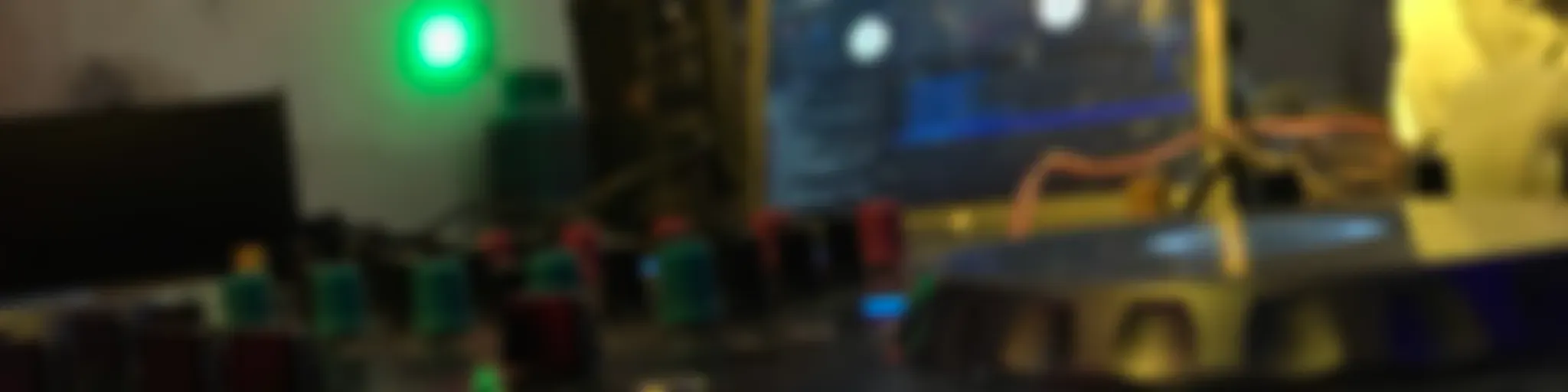 DJ 