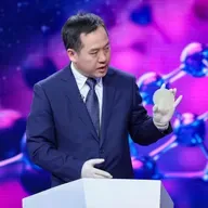 How to make 2D metals: Guangyu Zhang on his team’s award-winning research