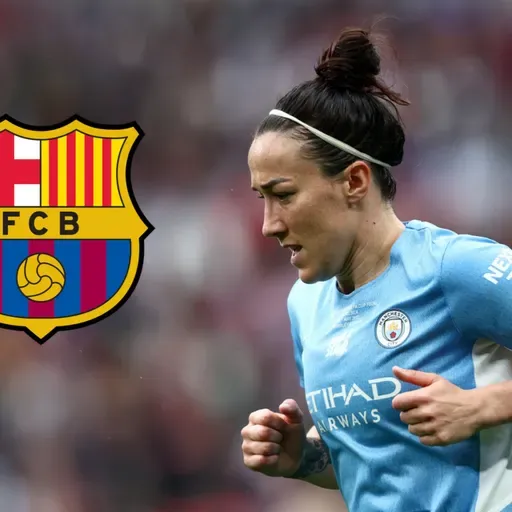 Lucy Bronze joins Barcelona