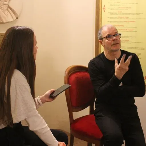 "Come si fa a rimanere bambino?" – Intervista a Gek Tessaro