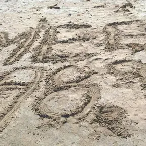FM 98.9 PLAYAS DORADAS