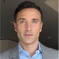 Diamo voce all’anima- Intervisto il Dott. Fabio Grassia, Primario Neurochirurgo in America.