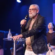 NÃO SE CANSE DE FAZER O BEM - PR. MARCIO BERNARDINO