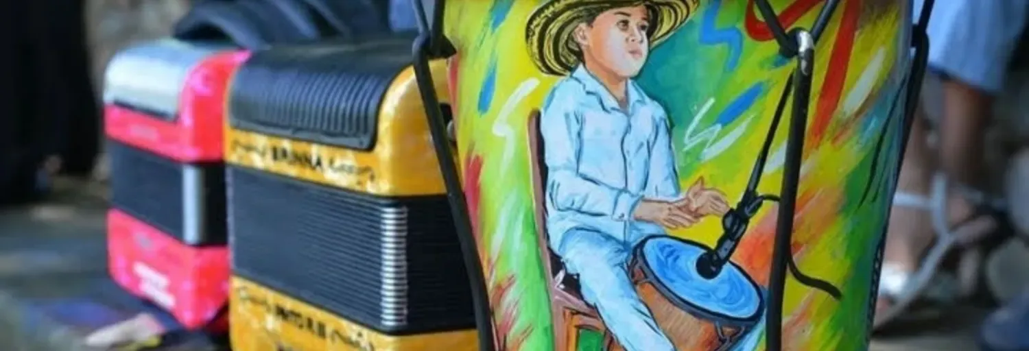 SÚPER VALLENATO RADIO