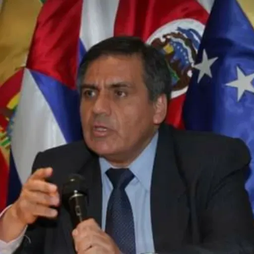 Podcast: Los primeros 20 días de la Gestión de Gustavo Petro y el Plebiscito de Chile por la nueva Constitución