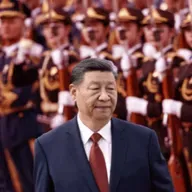 Bị cô lập, Tập trực tiếp kêu gọi lòng trung thành từ binh lính