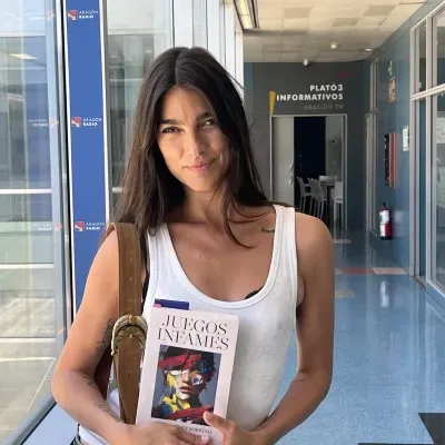 “Juegos Infames”, la segunda novela de Mónica Pérez Sobrino