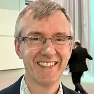 Andrew Clamp MD, PhD, ESMO Berlin: Weekly Dose-Dose Chemotherapy Brings Big Survival Benefit for Patients with High-Risk Ovarian Cancer