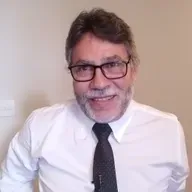 Bolsonaro ataca governadores e recebe resposta contundente