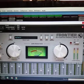 RADIO LA GRANDE 90.3