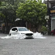 Typhoon Wipha makes landfall in Vietnam