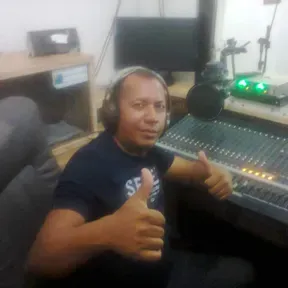 RÁDIO LIBERDADE  FM