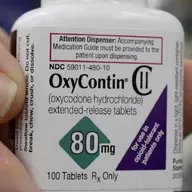 Epidemia de OxyContin en Series y Libros que debes conocer 