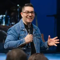 VIVO PELA MINHA FÉ