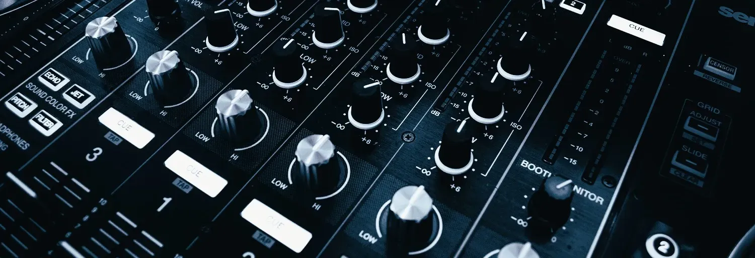 Radio La Tuya 92.9fm