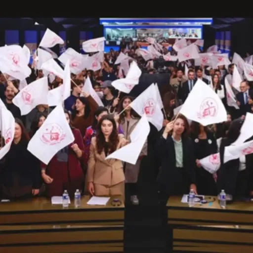 خامنه‌ای و کابوس نسل Z