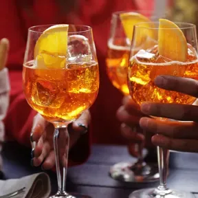 Freedom 2   aperitivo Italiano
