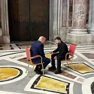 Zelensky em Washington. Se a Rússia exigir “apenas” o Donbas, será mesmo possível à Ucrânia e à UE continuarem a dizer que não?