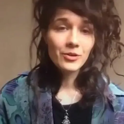 Bate-papo sobre o filme As Mil e Uma, com a diretora Clarisa Navas |MIX BRASIL 2020|