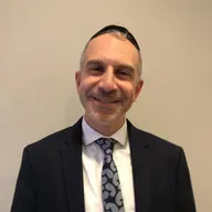 RAB SALO ALFIE- YITRO- POR QUE MOSHE ESTABA TAN OCUPADO