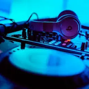 ESTACION DJ AUTENTICA